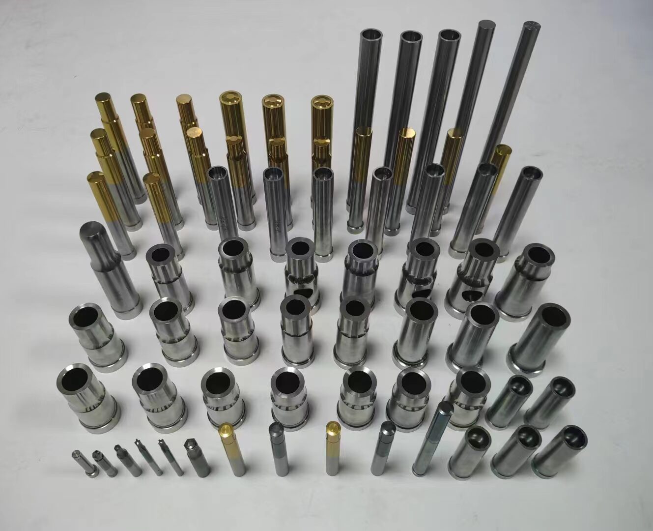 Cold-headed standard parts